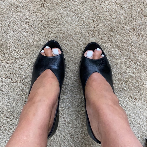 Burberry Reyard Peep Toe Wedge Pump - Picture 3 of 13